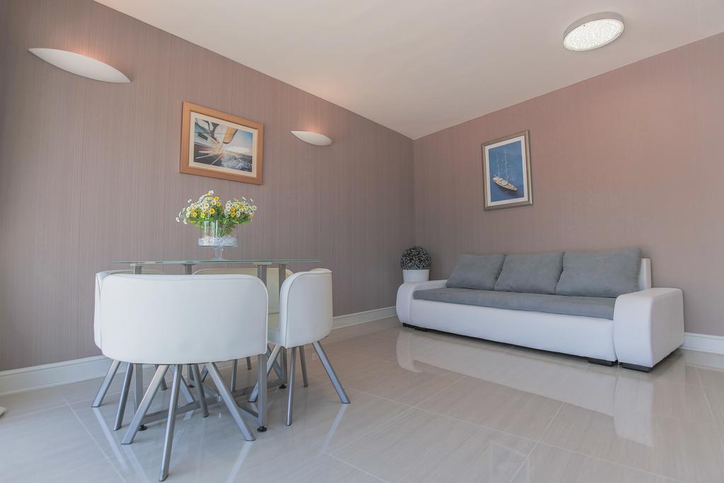 Villa Mendes Zastrazisce Екстер'єр фото